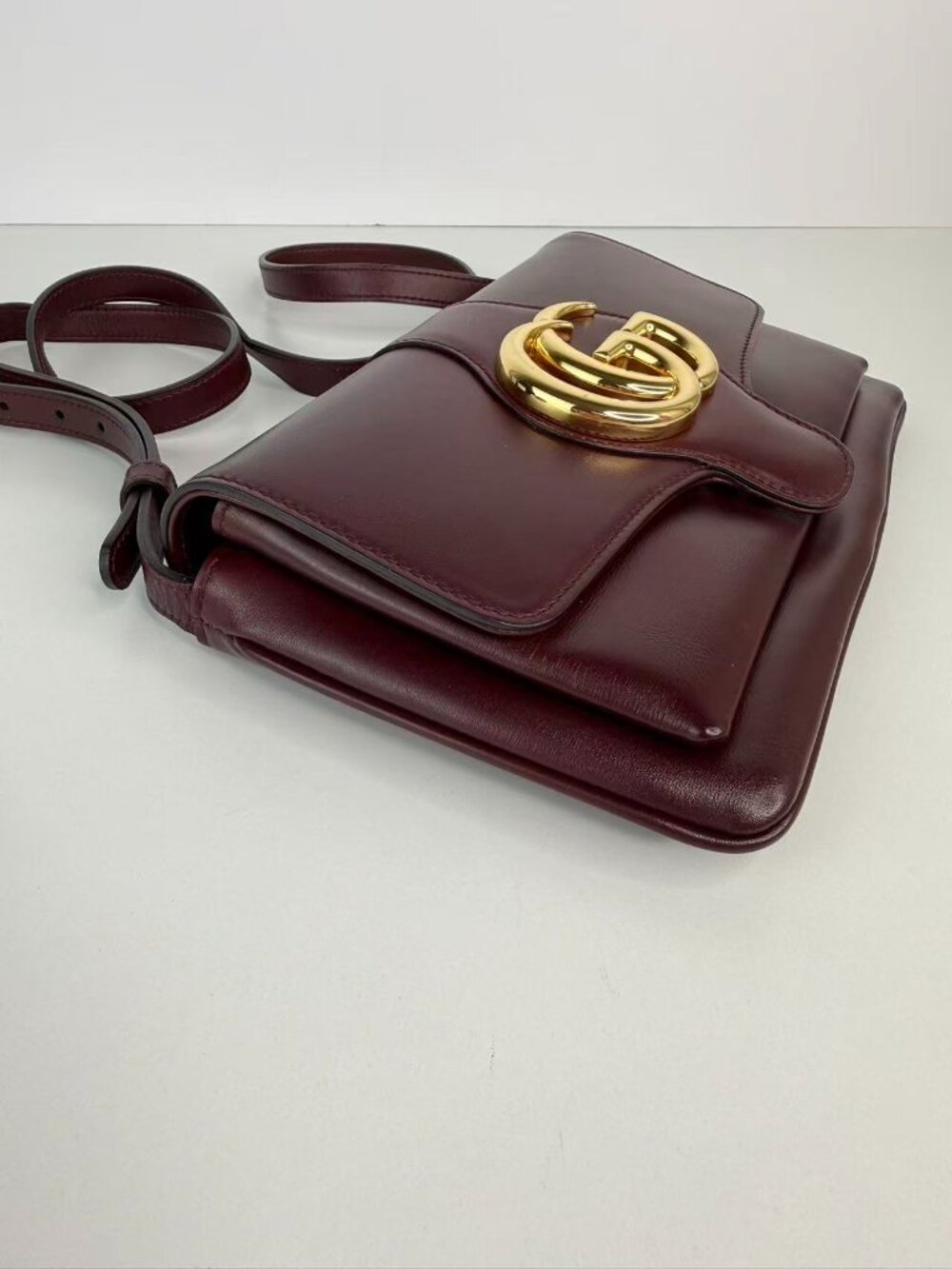 Gucci Arli Small Smooth Calfskin Leather Shoulder Crossbody Bag - Picture 8 of 11